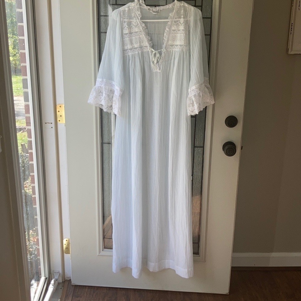 Christian Dior Saks Fifth Avenue Vintage Cotton Nightgown 70s/80s